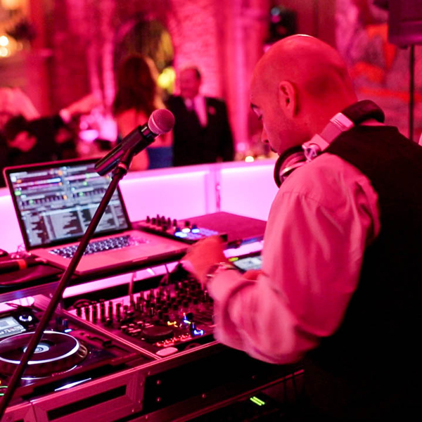 San Jose, CA wedding dj music dance phillips fairy tale weddings